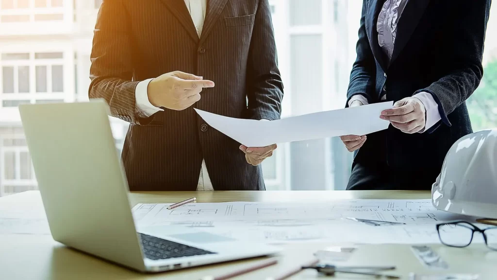 Expert paralegal outsourcing services specialist preparing legal briefs and litigation support documents.
