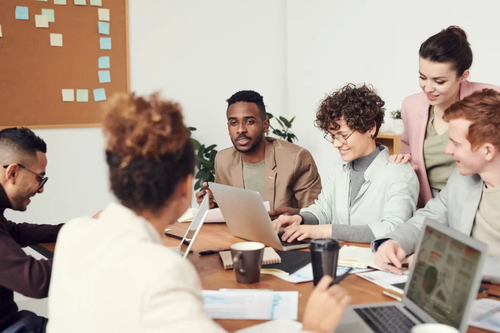 Outsourced project manager coordinating a team workflow for a Texas business client